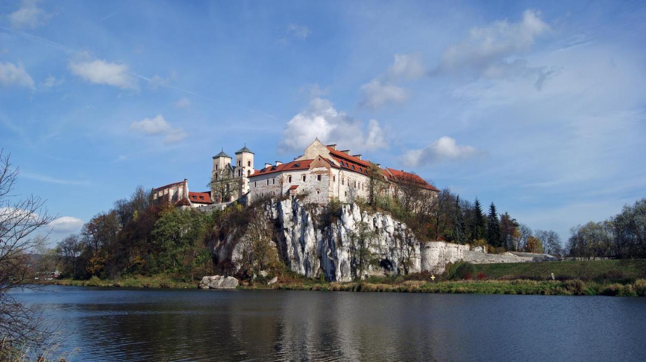 Pokoje W Starej Karczmie Liszki Экстерьер фото