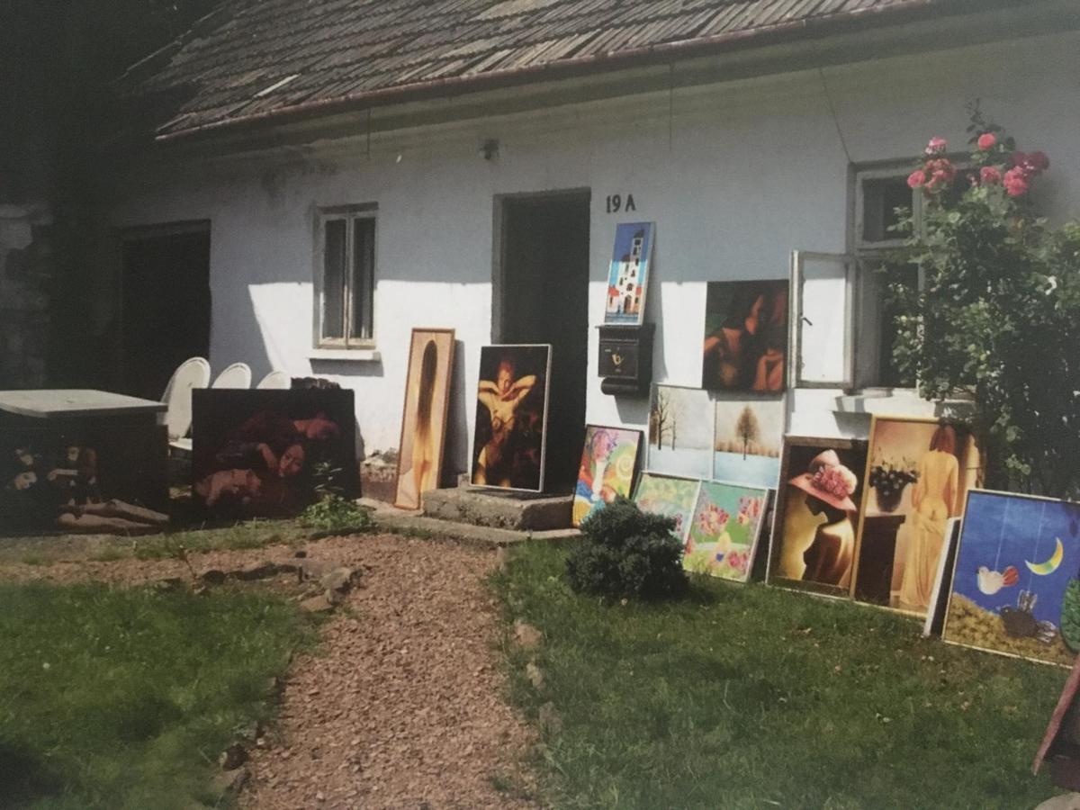 Pokoje W Starej Karczmie Liszki Экстерьер фото